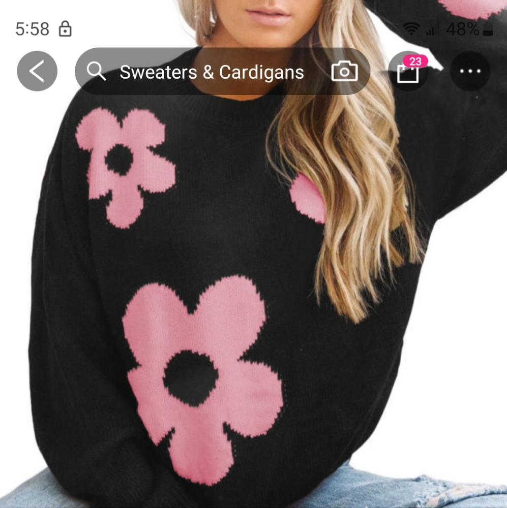 π New Sweater With Flower Detail - Picture 2 of 4
